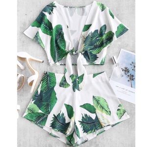 Leaf Print Knotted Two Piece Shorts Set